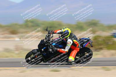 media/Oct-01-2023-SoCal Trackdays (Sun) [[4c570cc352]]/Turn 15 Inside (140pm)/